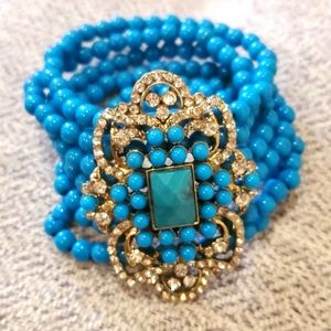 Beaded bracelet with rhinestones